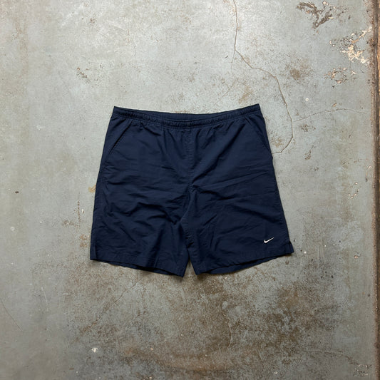 Vintage Nike Shorts (XXL)