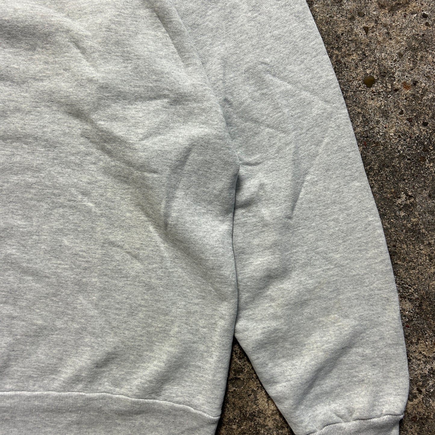 Vintage Fruit of the Loom Sweater (L)