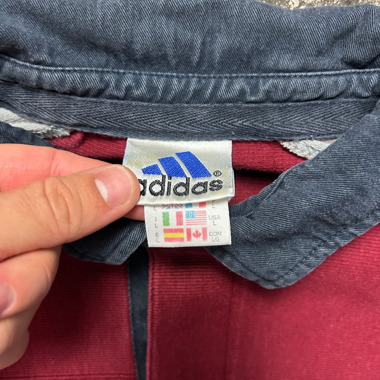 Vintage Adidas Longsleeve (XL)