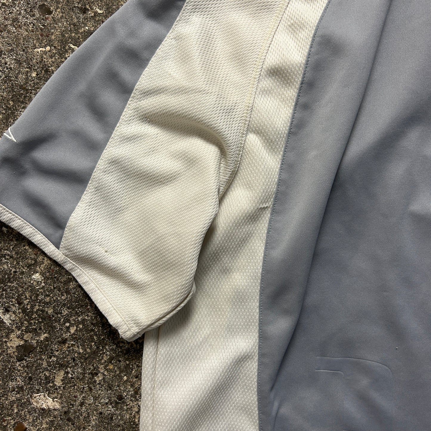 Vintage Umbro Jersey (L)