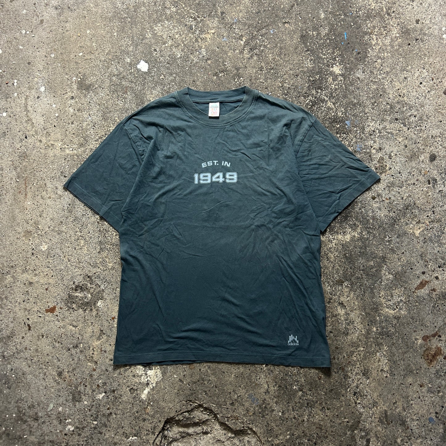 Vintage Adidas T-Shirt (XL)