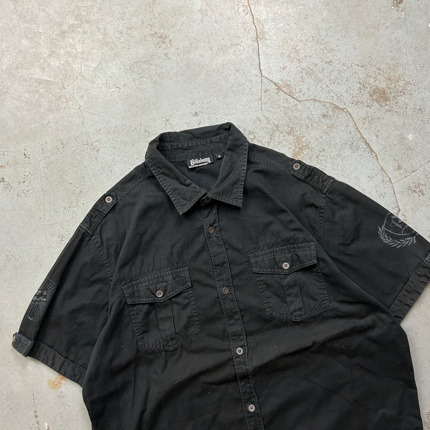 Vintage Billabon Shirt (XL)