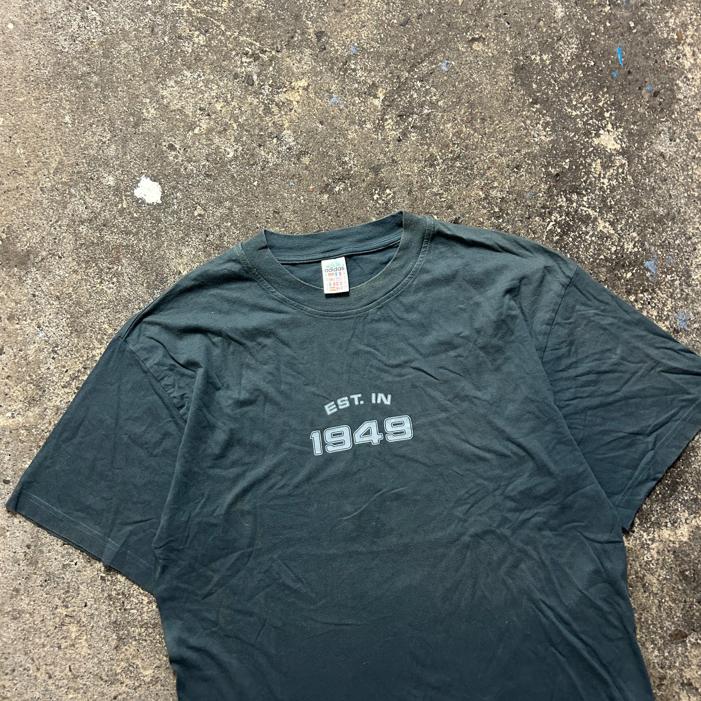 Vintage Adidas T-Shirt (XL)