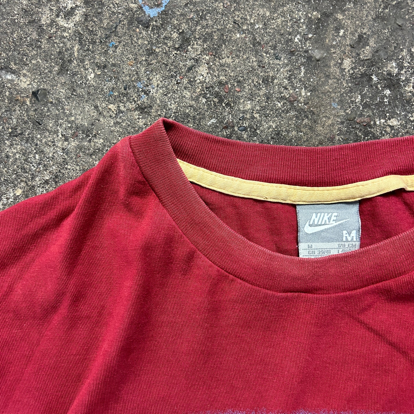 Vintage Nike Aston Villa T-Shirt (M)