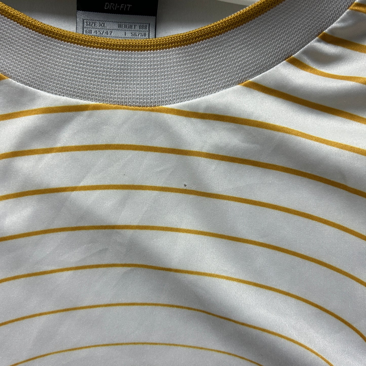 Vintage Nike Jersey (XL)