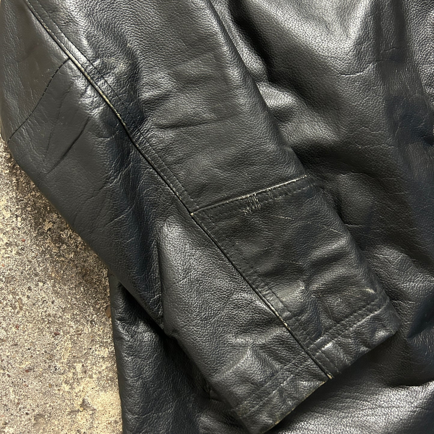 Vintage Leather Jacket (M)